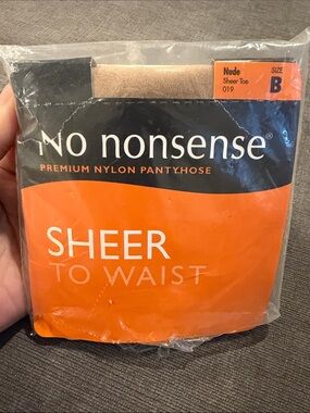 No Nonsense Sheer to Waist Nylon Pantyhose - Nude - Size B - Sheer Toe - NEW!!